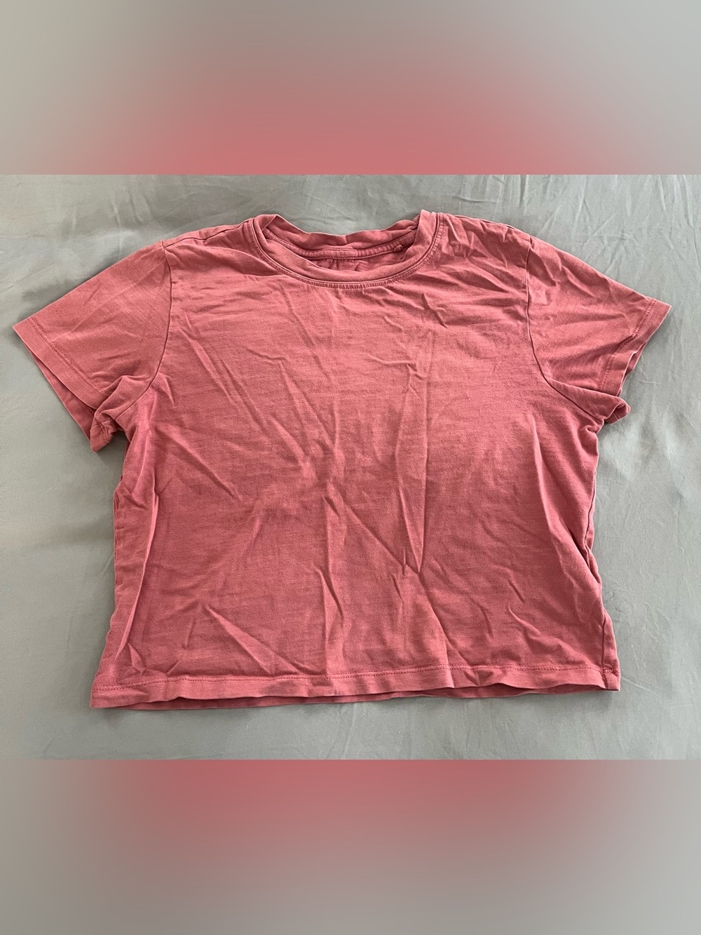 Faherty Short Sleeve Women’s Crewneck Tee in Clay Rose